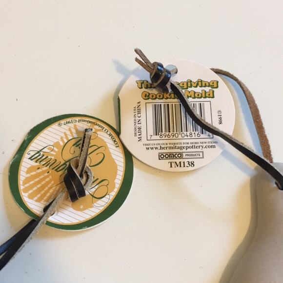 Hermitage Pottery Sandstone pumpkin & fall leaf - Autum leaves - Picture 6 of 6